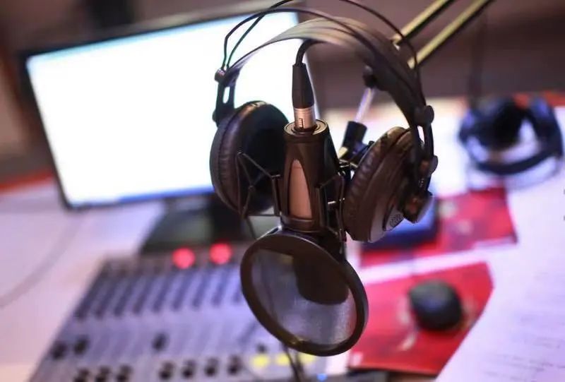 FM90.7广播电台《快乐家装》 FM90.7广播电台《快乐家装》