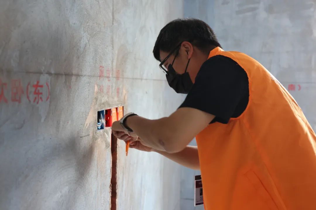 精益求精 追求极致 精益求精 追求极致