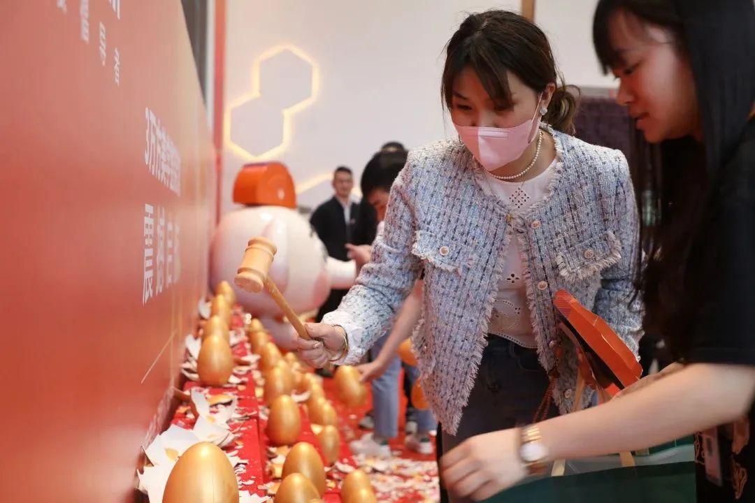 醒·美学家 | 铭品装饰3万方美学整装馆震撼启航