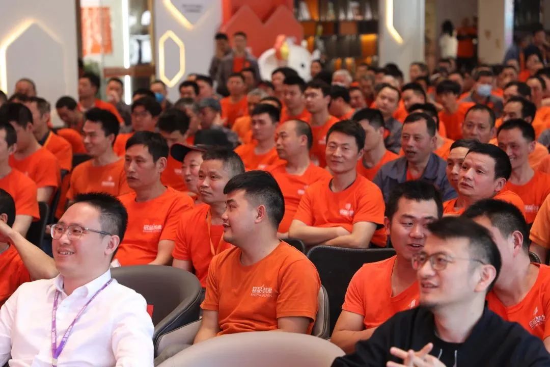 “浙派精工·标化工艺”铭品装饰5·1劳动表彰大会